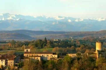 The Comminges region looking into Spain