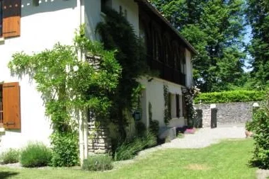 The Driveway showing the Minstrel's Gallery