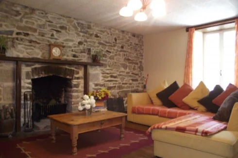 Farmhouse. Sitting room