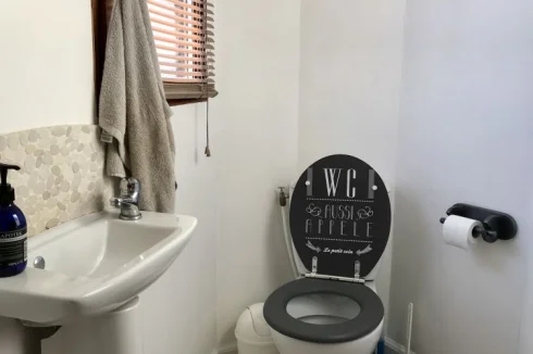 WC