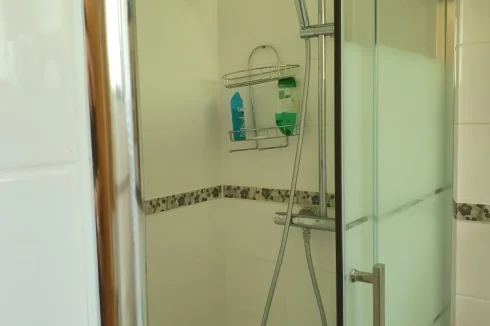 En Suite Shower