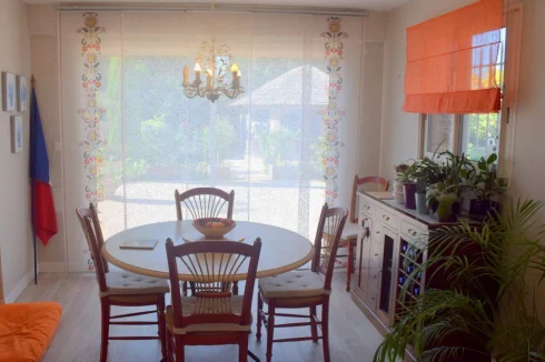 Breakfast room