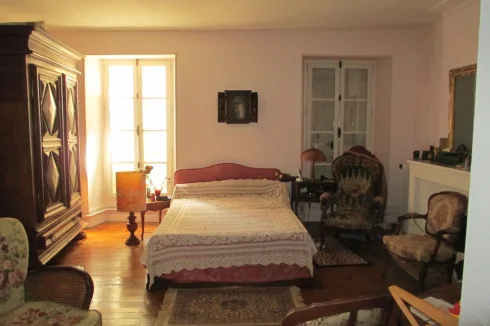 Maison de Maitre Bedroom