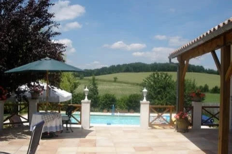 Terrace views & pool steps