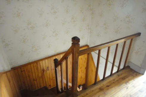 Staircase House1