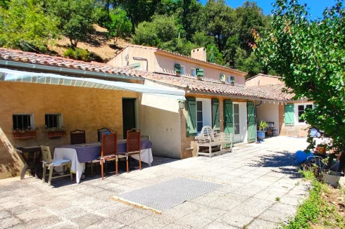 Dining terrace and summer kitchen