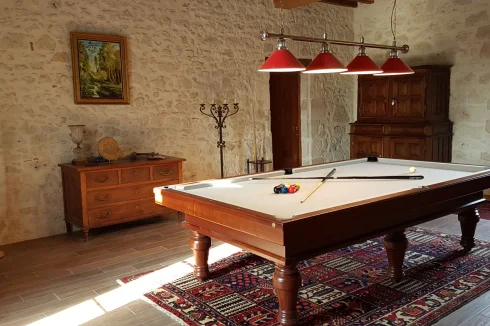 Salle de billard ou pièce de vie 48 m2