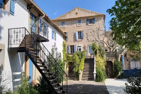 Authentic 19th Century Master House with 4 Bedrooms Plus 3 Bed with 4, 2 …