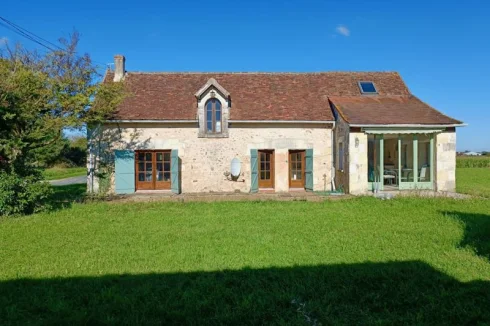 Pretty 2-Bedroom Cottage, Chaumussay, Indre-Et-Loire