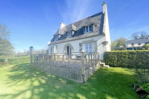 4-Bed Traditional Breton House, Huelgoat, Finistere