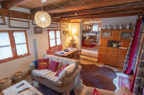 Stunning Chalet in the Heart of Courchevel Les 3 Vallées…
