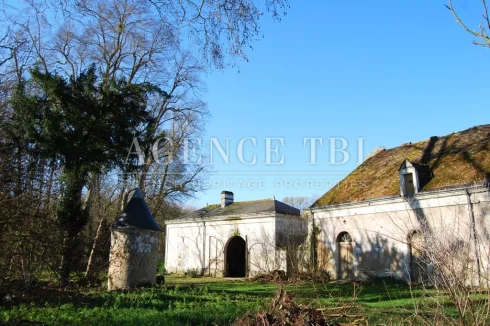 531 TBI CHATEAU XIX° ET FERME