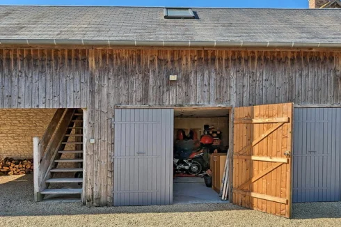 Garage and stairs to Studio