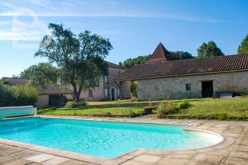 Country House with Dovecote, Outbuildings and Swimming Pool