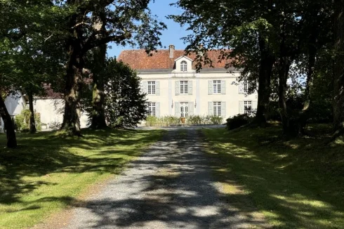 An Elegant & Quintessentially French Château with 7.78 Hectares