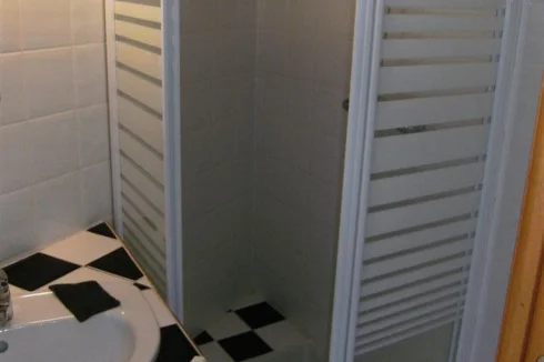 shower room 1