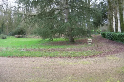 View of the park towards the river Loir