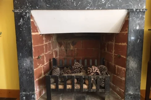 Fireplace (house, bedroom 2)