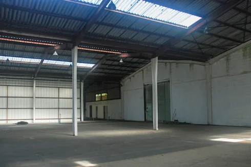 Side warehouse - loading door