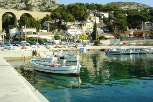 Port de la Redonne with boats