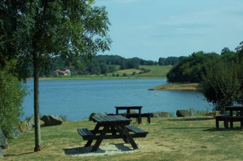 Nearby Lac du Mas Chaban