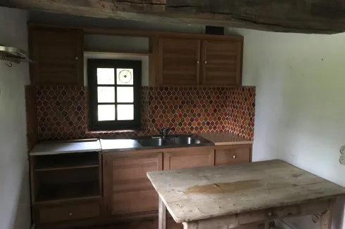 Cottage kitchen